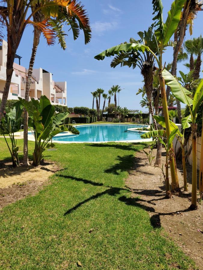 Bajo En Primera Linea De Vera-Playa Con Piscina Privada! Exteriör bild