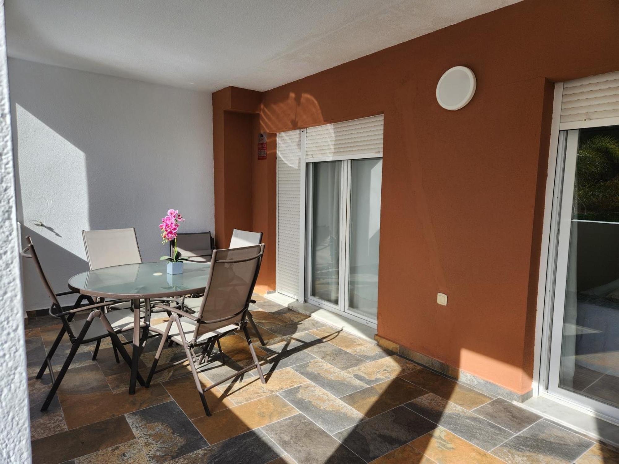 Bajo En Primera Linea De Vera-Playa Con Piscina Privada! Exteriör bild